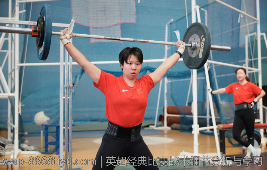 英超经典比赛战术细节分析与学习